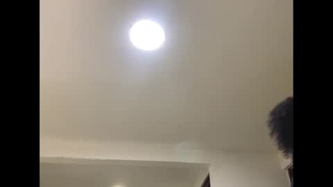 kelly__thomson online show from February 15, 11:25 pm