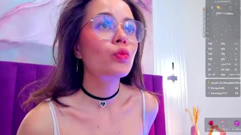 Kelly online show from May 19, 1:56 am