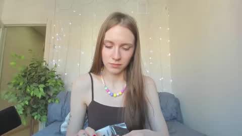 kelly_gerzikaaa online show from February 21, 7:22 am