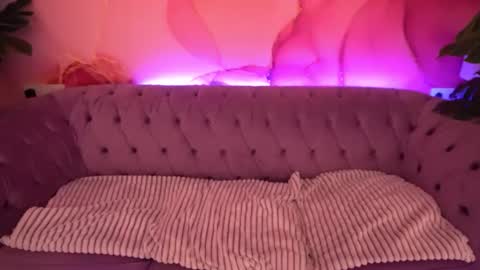 Kelly online show from November 24, 2:38 pm