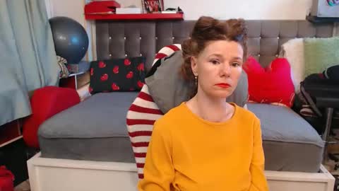 kelly online show from April 5, 7:16 am