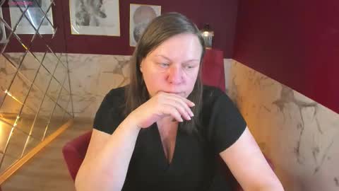 Kelly online show from December 20, 1:07 pm