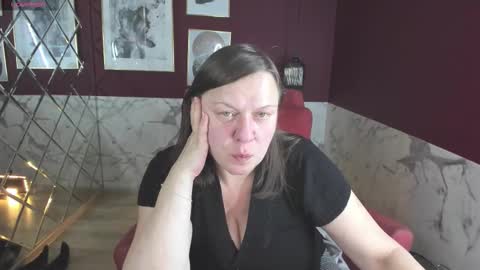 Kelly online show from November 5, 6:04 am