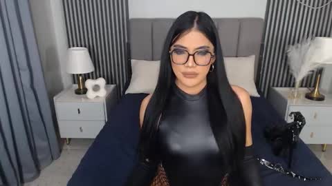 kelsie_silva online show from November 18, 8:12 pm