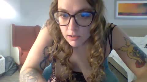 kelskatt online show from November 8, 3:42 am