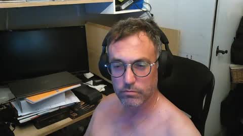 kelvin06133 online show from July 27, 9:56 pm