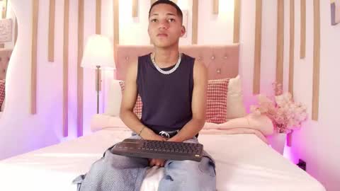 Kelvin online show from March 17, 12:54 pm