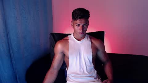 ken__owensx online show from June 26, 5:18 pm