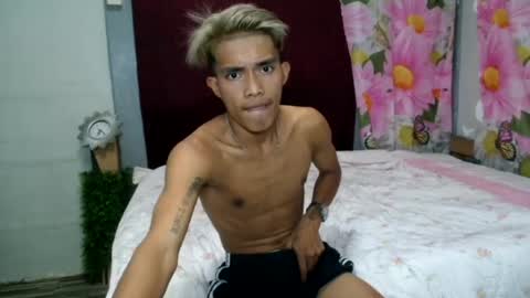 ken_minjun online show from July 16, 11:57 am