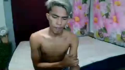 ken_minjun online show from July 13, 12:09 pm