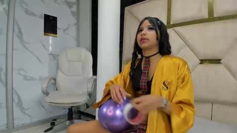 kendall69__ online show from September 11, 3:35 pm