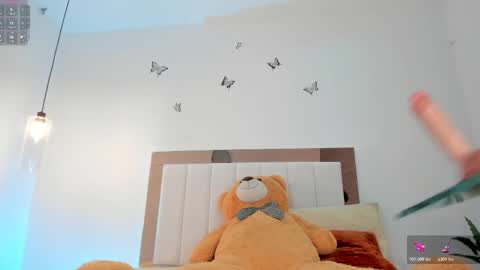   online show from December 15, 10:22 am