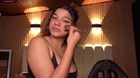 kendall_rossii_ online show from November 25, 3:16 am