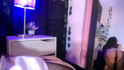 Snapshot of kendall_saenz chatting on September 30, 8:52 pm kendall_saenz online show from September 30, 8:52 pm