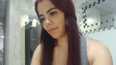 Kendall online show from April 21, 2:04 am