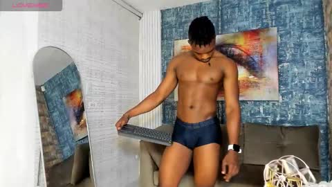 Kender online show from November 24, 8:40 pm