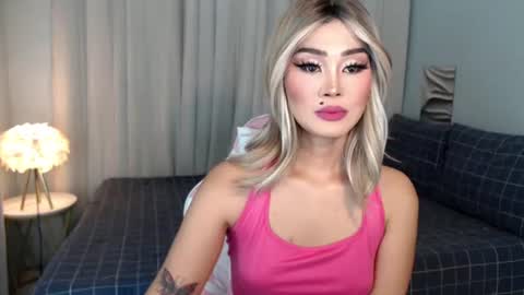 KENDRA online show from June 21, 7:20 pm
