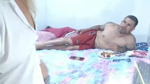 Kendra And Miller online show from March 8, 3:21 am