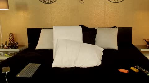 KENDRA online show from February 16, 4:31 am