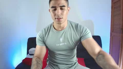 kenfit07 online show from January 19, 2:16 pm