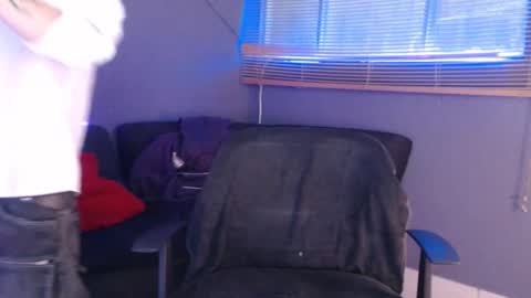 kenny online show from November 10, 3:48 pm