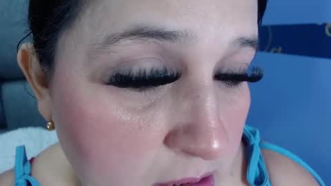 K E R L Y online show from December 22, 1:18 pm