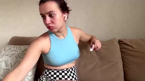 Lina online show from July 14, 5:01 am