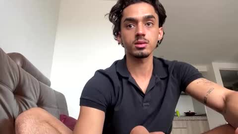 kevin777623 online show from April 13, 5:28 pm