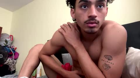 kevin777623 online show from February 19, 5:34 pm