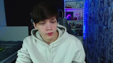 Kevin online show from February 7, 3:45 am