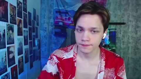 Kevin online show from April 22, 5:25 am