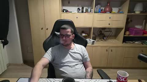 Kevinn online show from March 12, 9:07 pm