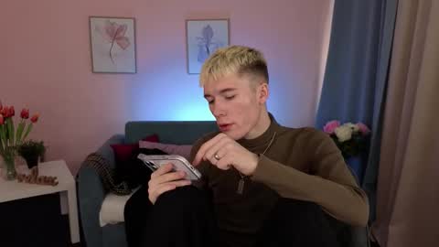 Kevin online show from March 6, 9:30 am