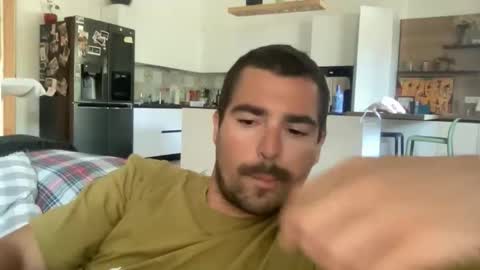 kevinpillobello online show from June 8, 3:35 pm