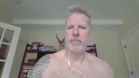 kevinz_naughty online show from May 6, 12:33 pm