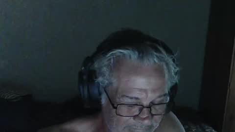 Snapshot of kevwestunder9696 chatting on January 31, 11:13 am kevwestunder9696 online show from January 31, 11:13 am