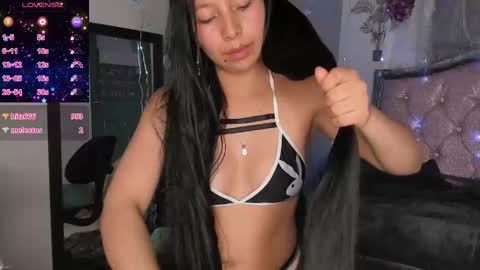 Snapshot of keyla_meow2002 chatting on March 11, 12:06 pm keyla meow2002 online show from March 11, 12:06 pm