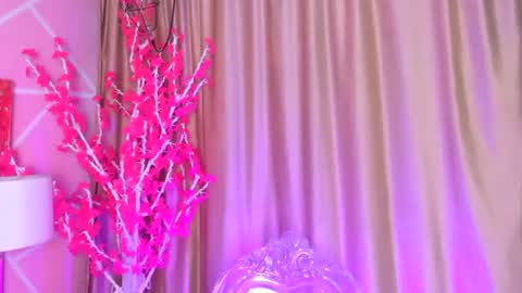 Keyla noa online show from April 17, 11:23 am