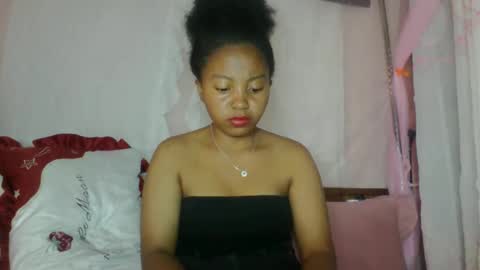 khaissa online show from April 25, 1:41 pm