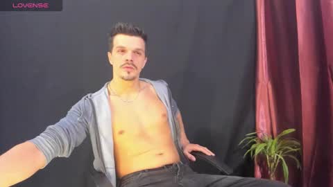 DonyBrown online show from February 2, 5:48 am