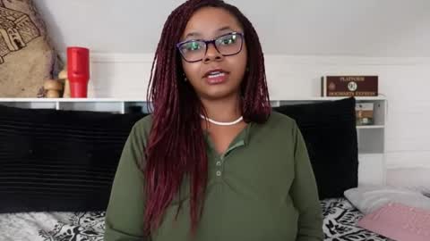 Khaya online show from January 17, 5:11 pm