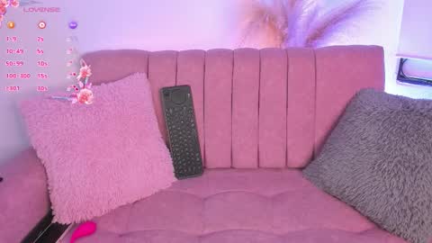 khloe_cute_ online show from October 10, 10:14 pm