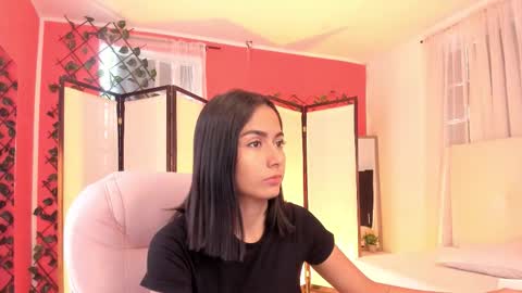 Khloe online show from September 22, 12:20 pm