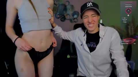 khloebeauty online show from October 4, 10:18 pm