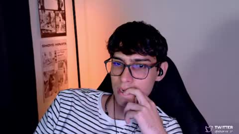 khozler_ online show from July 13, 3:32 am