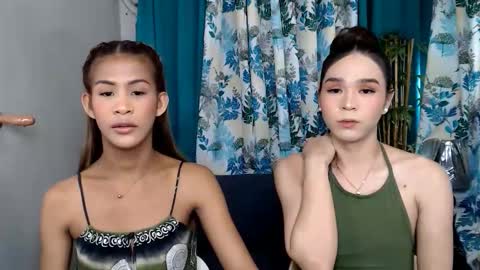 kiana_sucker online show from April 22, 3:02 am