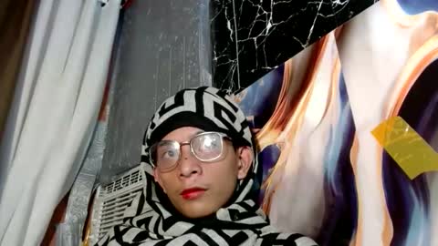 kiana online show from March 31, 1:22 pm