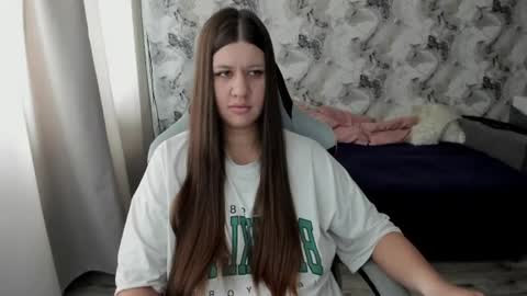 kianna_dior_ online show from June 29, 9:39 am