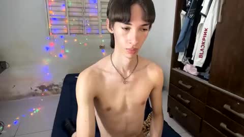 kiantwink online show from February 17, 8:06 pm