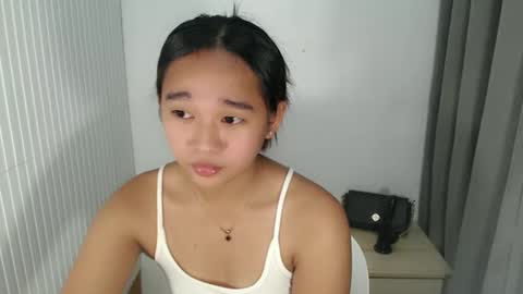 i love bella online show from November 5, 2:02 am